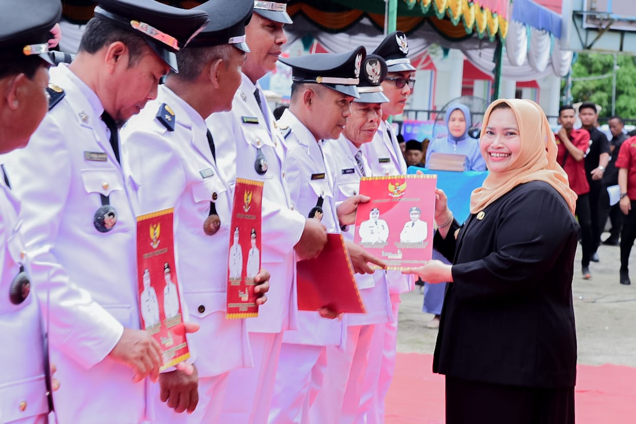 Bupati Bengkalis Kukuhkan 12 Kades, BPD Kecamatan Bengkalis dan Bantan