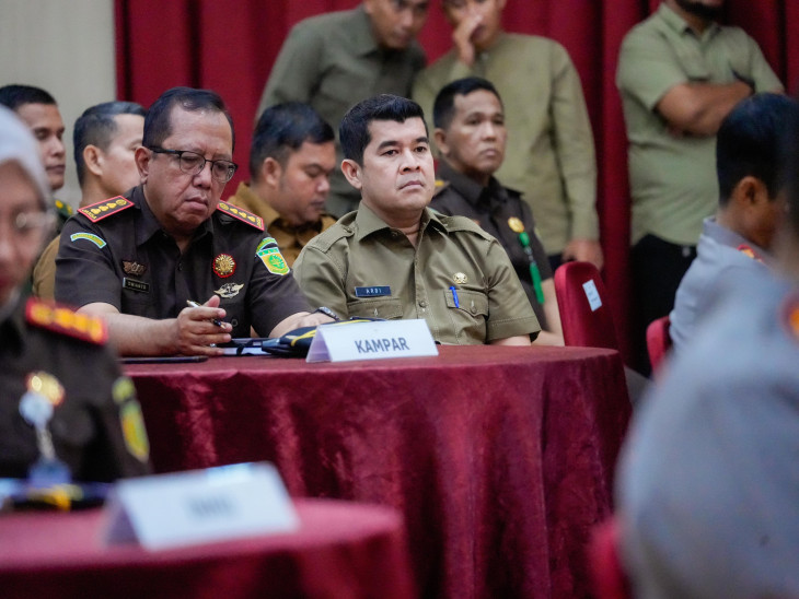Pj Sekda Kampar Hadiri Pertemuan Forkopimda se-Provinsi Riau Bersama PT Agrinas Palma Nusantara (Persero)