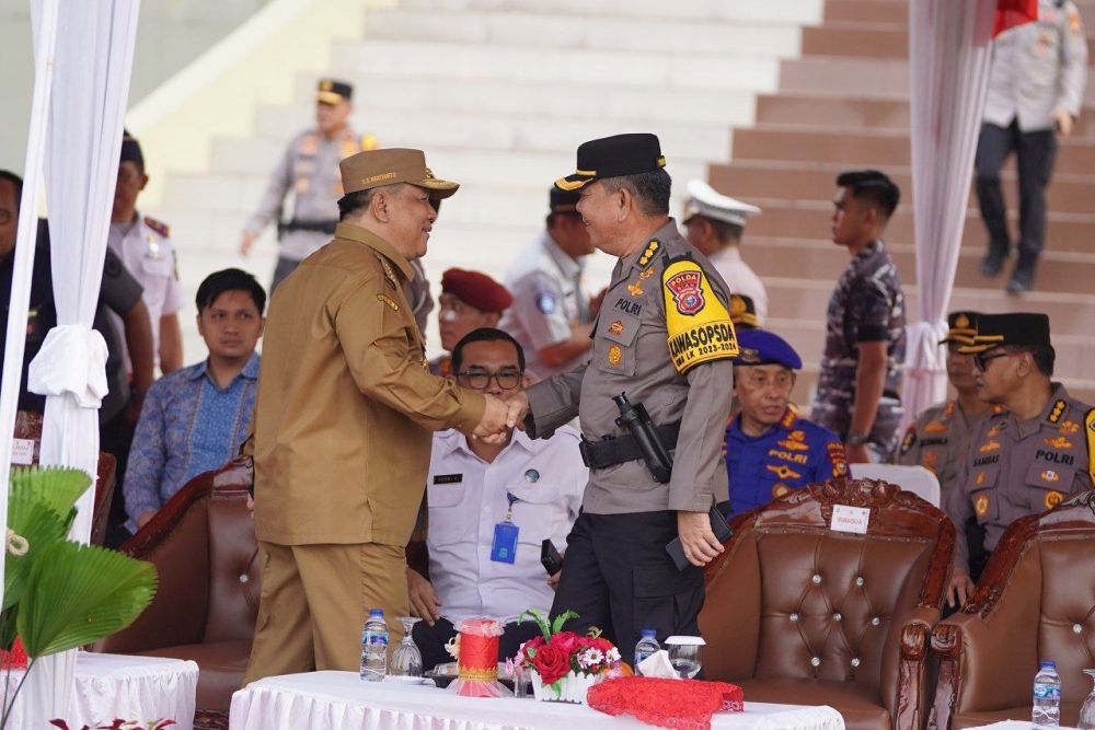 Pj Gubernur Riau Hadir dalam Apel Pelaksanaan Pasukan Operasi Keselamatan Lancang Kuning 2024