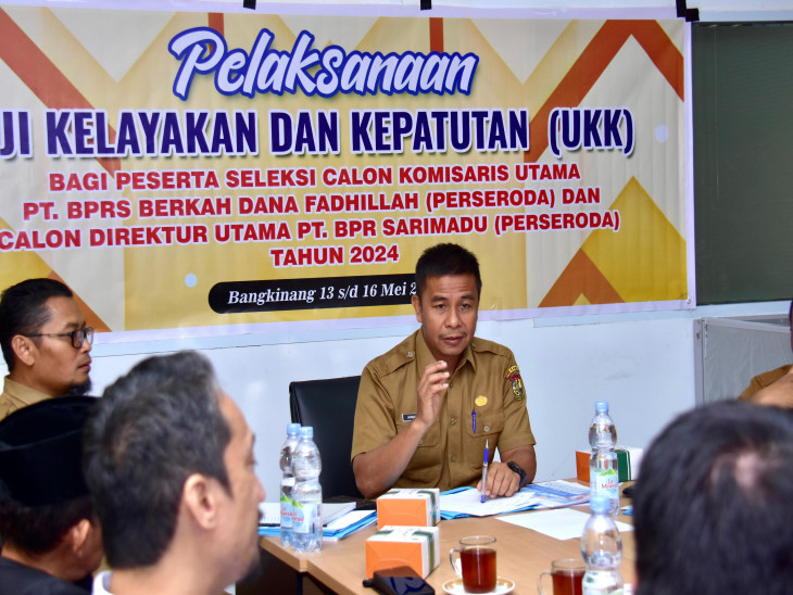 Dua Peserta Calon Direktur PT. BPRS IKuti UKK