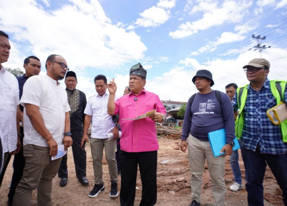 injau Pembangunan Jembatan Sungai Masjid Dumai, Sekdaprov Riau: November Sudah Bisa Digunakan