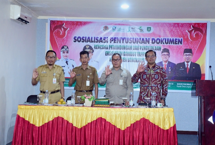 DLH Bengkalis Gelar Sosialisasi RPPEG Hadirkan Narasumber dari BRGM Republik Indonesia